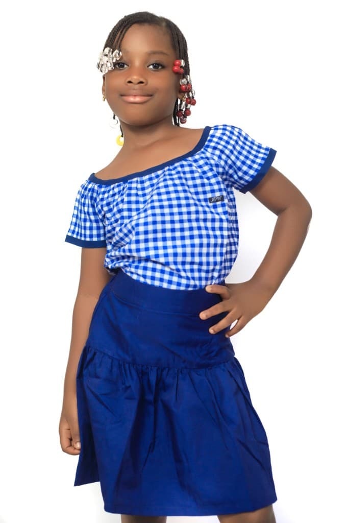 Robe bleu marine fille moderne